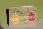 Grußkarte zu Weihnachten mit Ornamenten, gebastelt mit Produkten, Stempeln und Stanzen von Stampin\' Up!